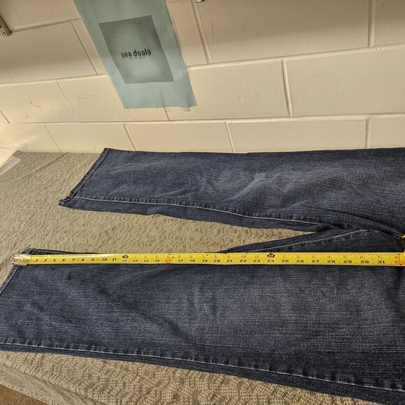 Tommy Hilfiger Jeans Womens Mid Rise‎ Med Wash Flare Blue 32x32 - Picture 3 of 11